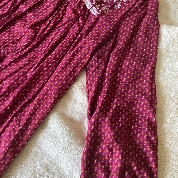 Red Old Navy Dress - Picture 4 of 5